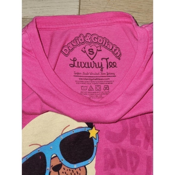 David & Goliath Luxury Tee - Picture 2 of 3